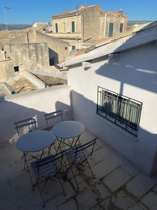 Case Mazzini - Sallicano Noto Esterno foto